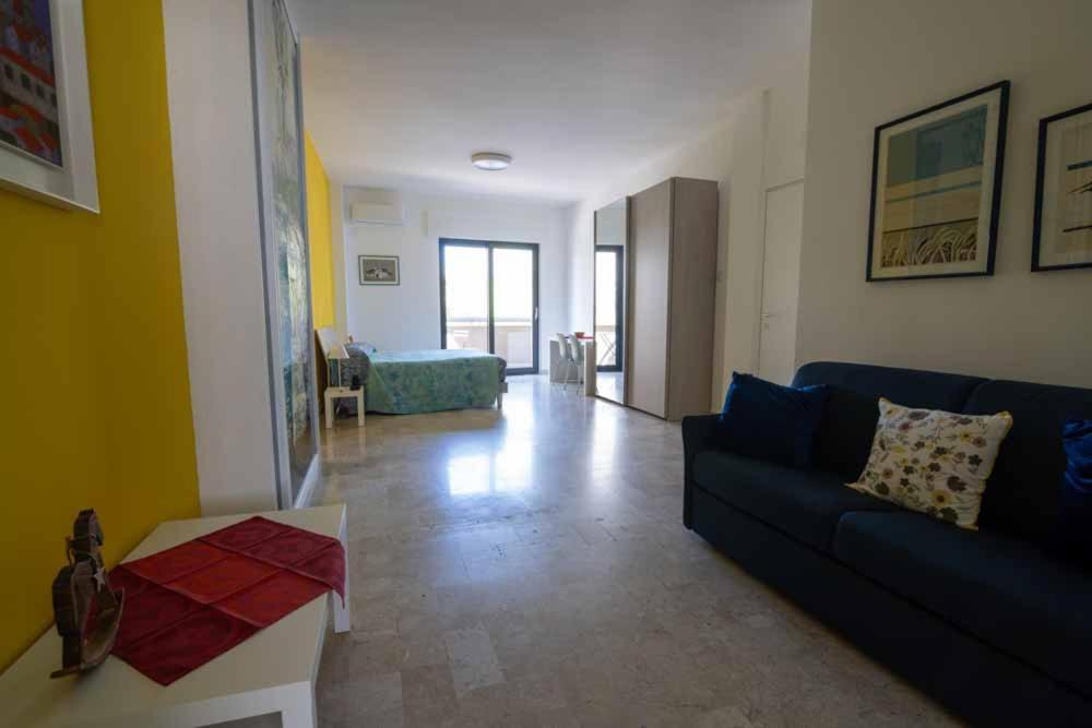 B&B Il Sorriso Bari Ngoại thất bức ảnh